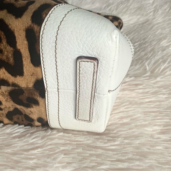 Vintage Dolce & Gabbana Leopard Print Satchel/Bag with Off White Leather Trim - Picture 6 of 15